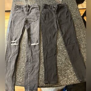 2 pairs highwaisted stretchy american eagle jeans (size 6 regular) (2 for $35)